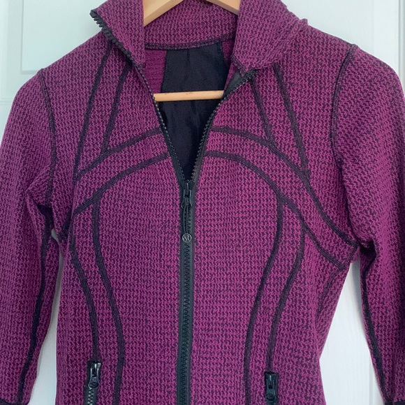 Lululemon Jacket size 2 purple - Picture 4 of 7